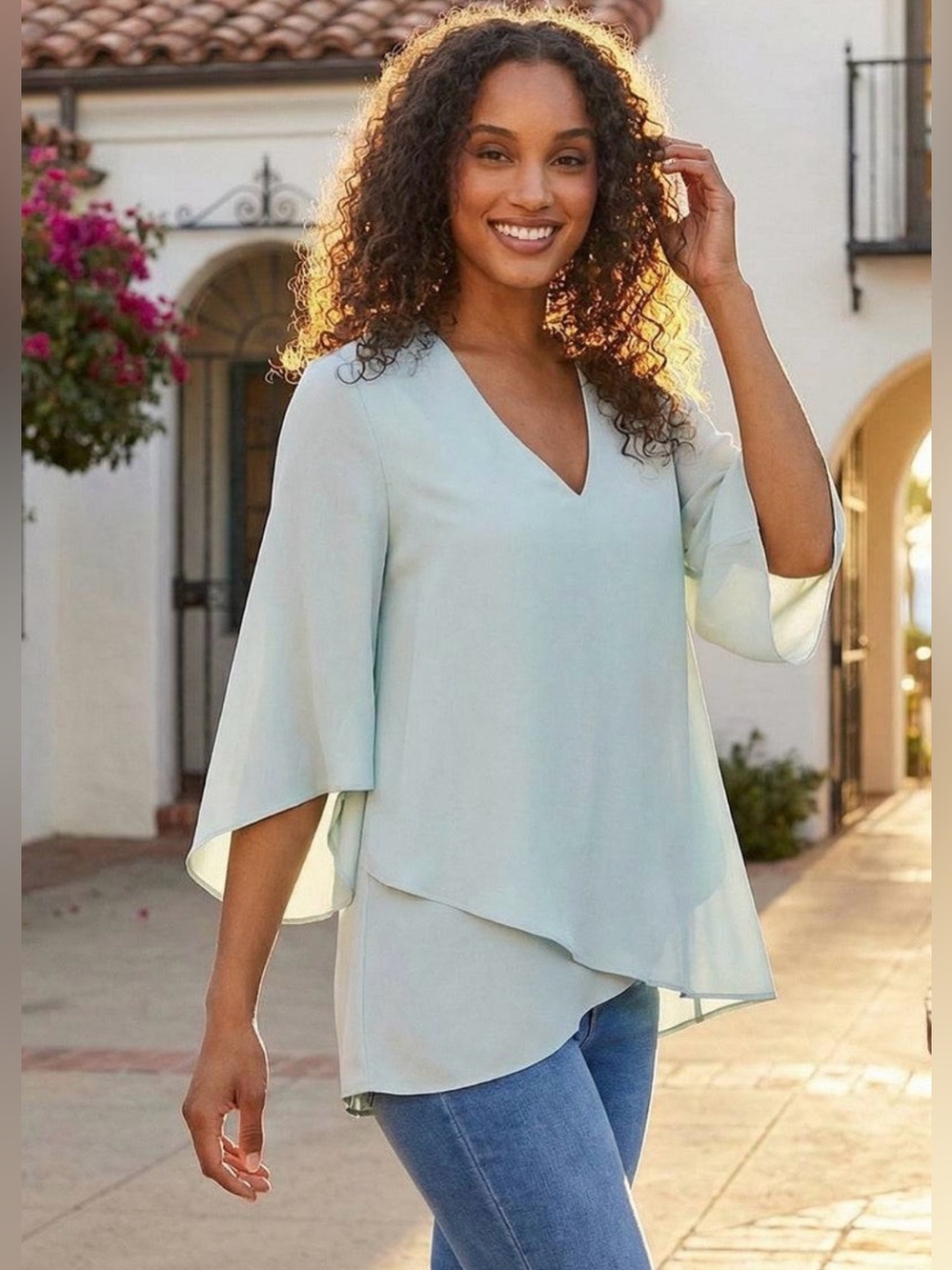 Karen Kane Bracelet Sleeve Asymmetric Top Fiji Mint V-Neck Flutter Sleeve M